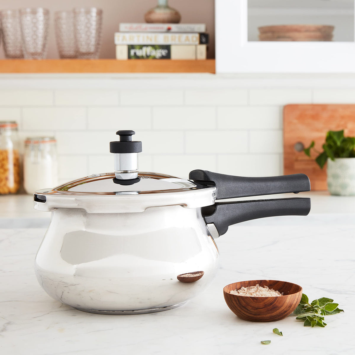 Stainless Steel 2-Liter Pressure Cooker Q4151