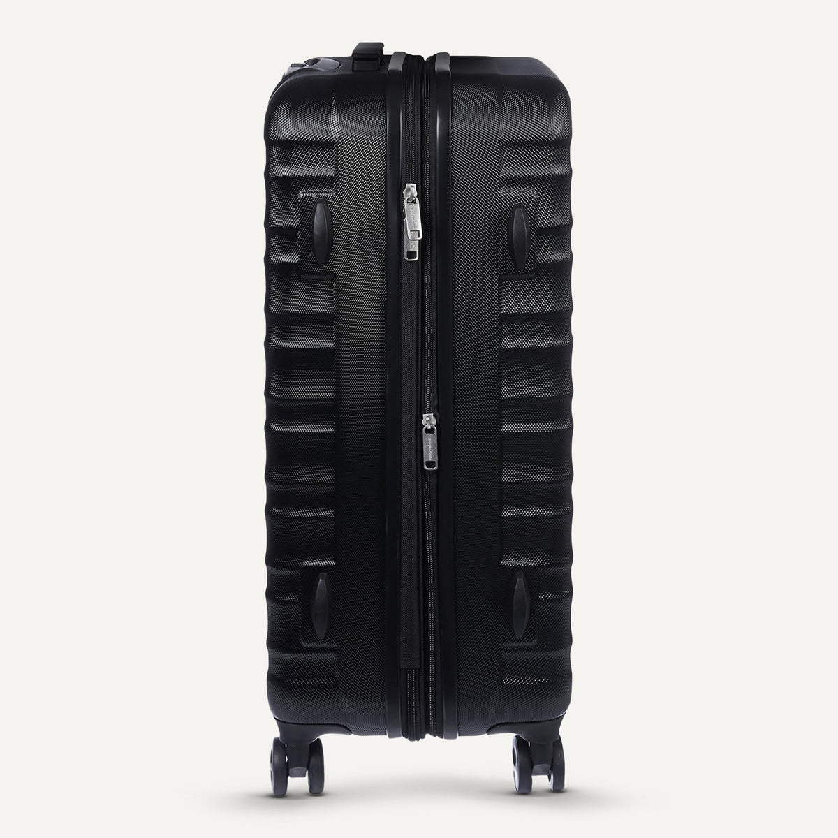 21" Black Hardside Carry-On Luggage with Spinner Wheels U20608